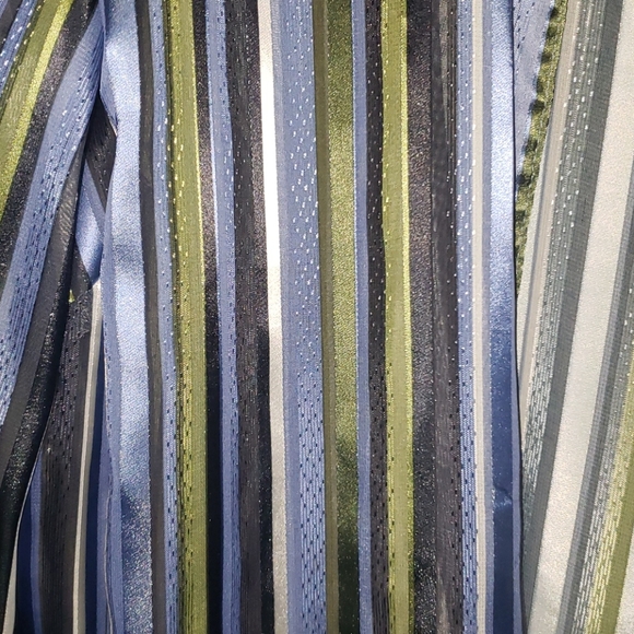 Sheer button up - Picture 2 of 3